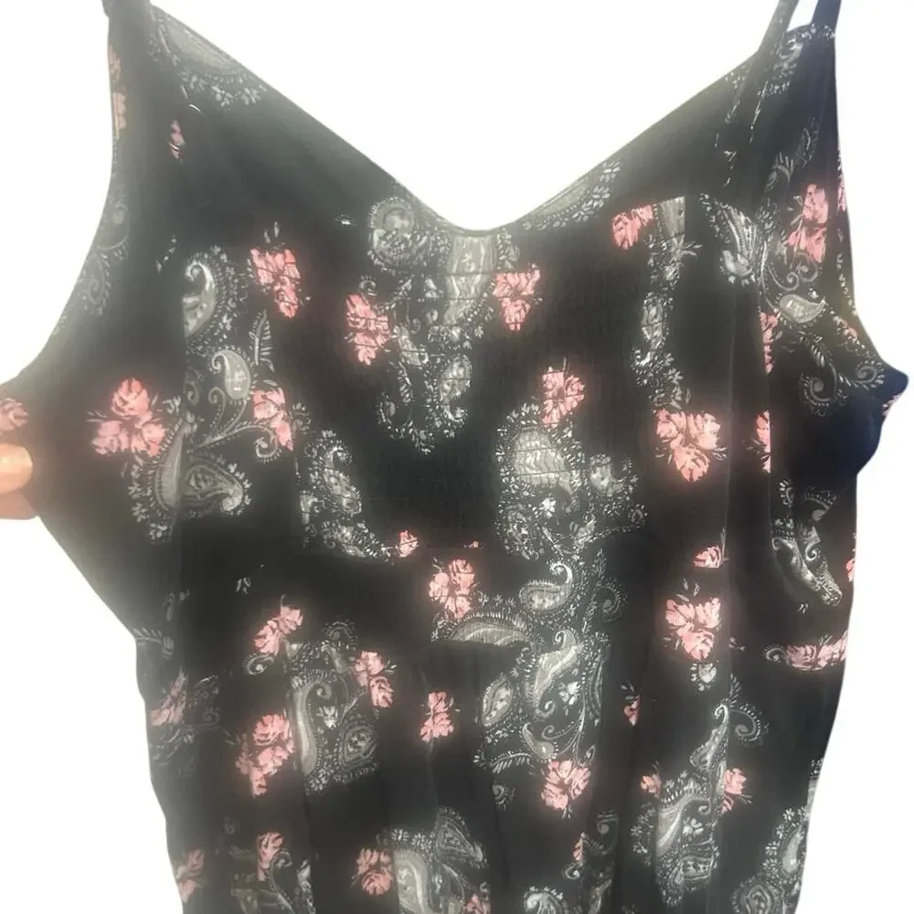 Torrid Size 2 Black Paisley Floral Jogger Jumpsuit Plus Size 2X Pockets - Picture 4 of 5